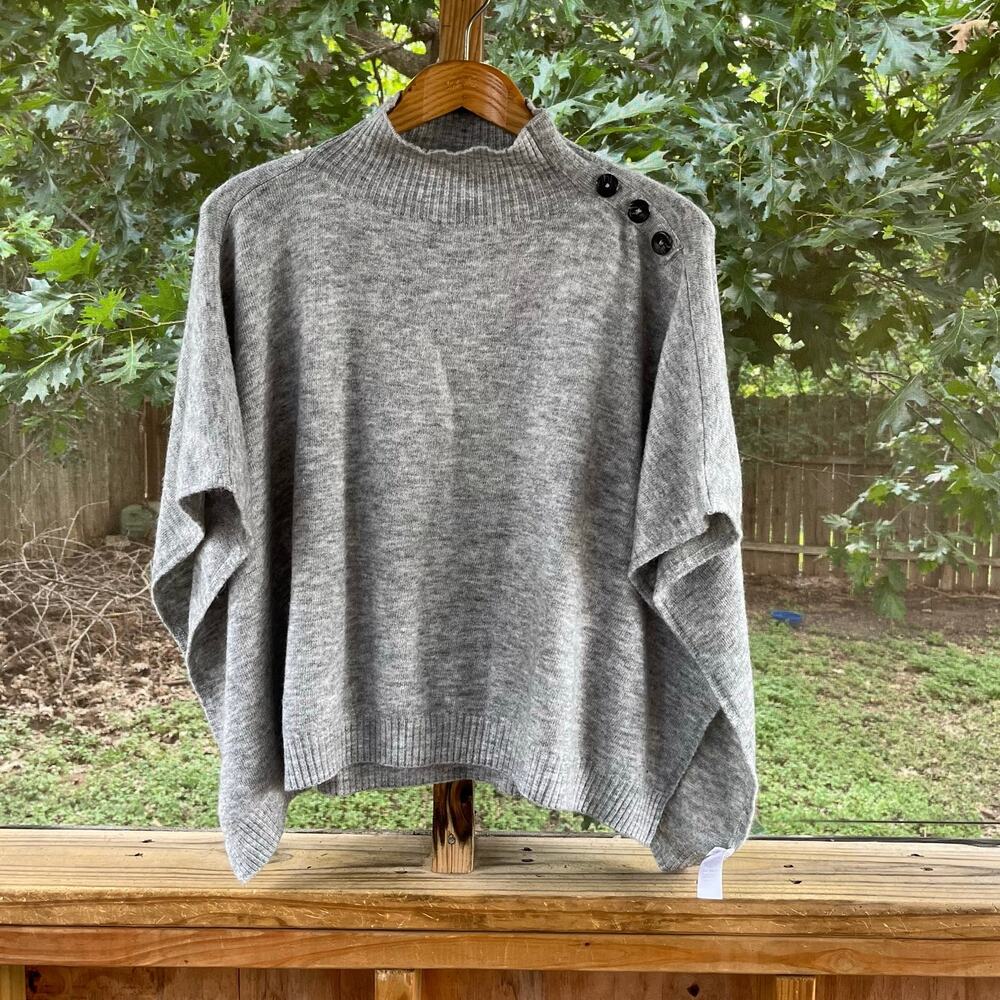 LOFT Outlet Women's Grey Mock Neck Poncho Size XS/S. NEW!